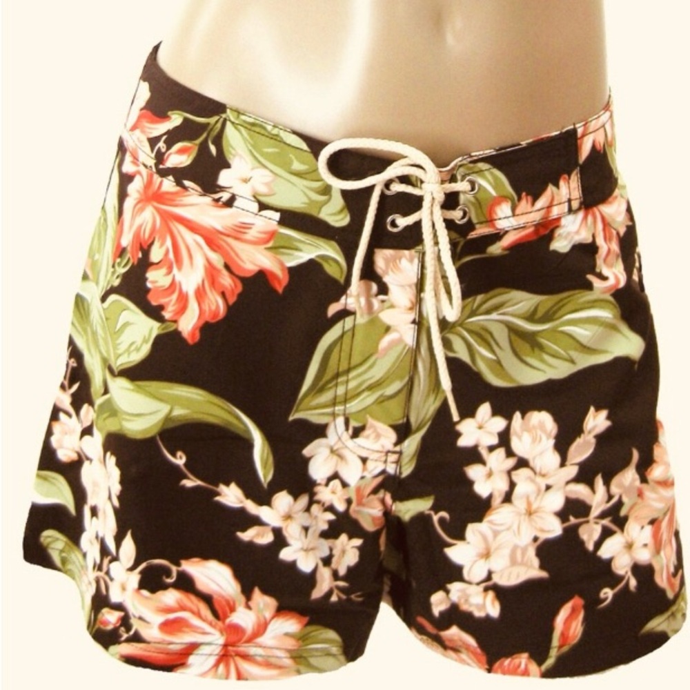 Ketchikan Floral Lace-Up Women’s Tropical Board Shorts - Brown/Green/Pink